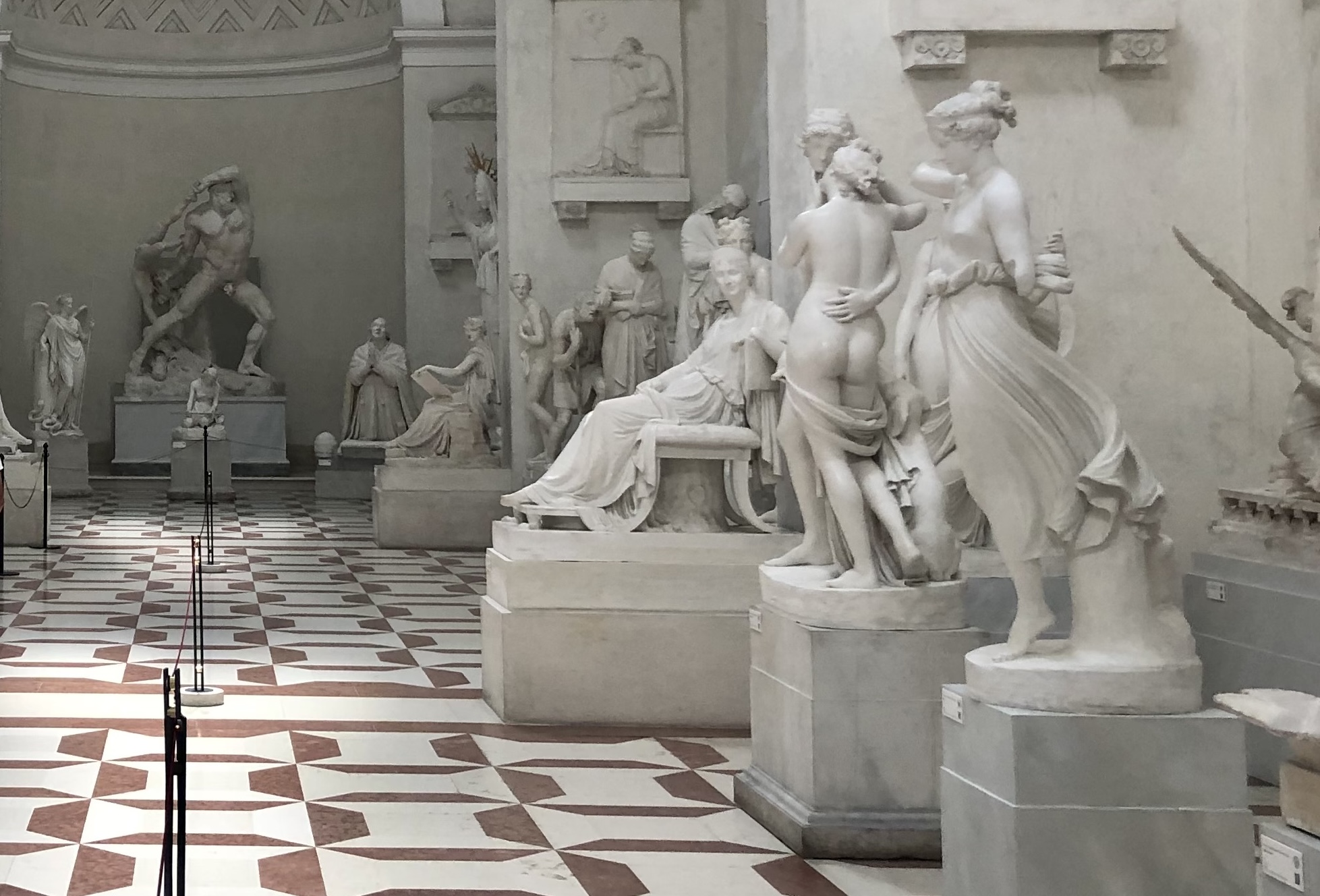 DIAGNOSTICA E RILIEVO DELLE OPERE DI RILEVANZA STORICO ARTISTICA PRESENTI NEL MUSEO GYPSOTHECA ANTONIO CANOVA DI POSSAGNO IN OCCASIONE DEI DUECENTO ANNI DALLA MORTE DI ANTONIO CANOVA